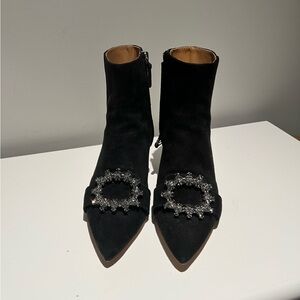 Beautiful Tory Burch suede boots